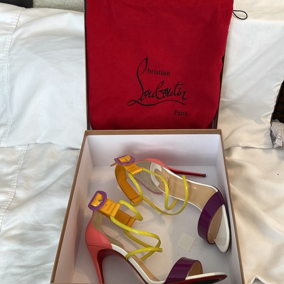 Authentic Christian Louboutin Multi-colored Patent Leather Heels size 41 1/2 - Picture 10 of 10